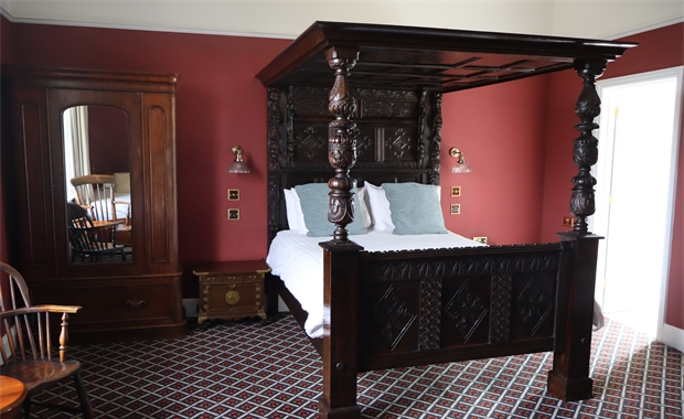 King Charles Suite