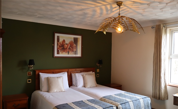 Twin Room 